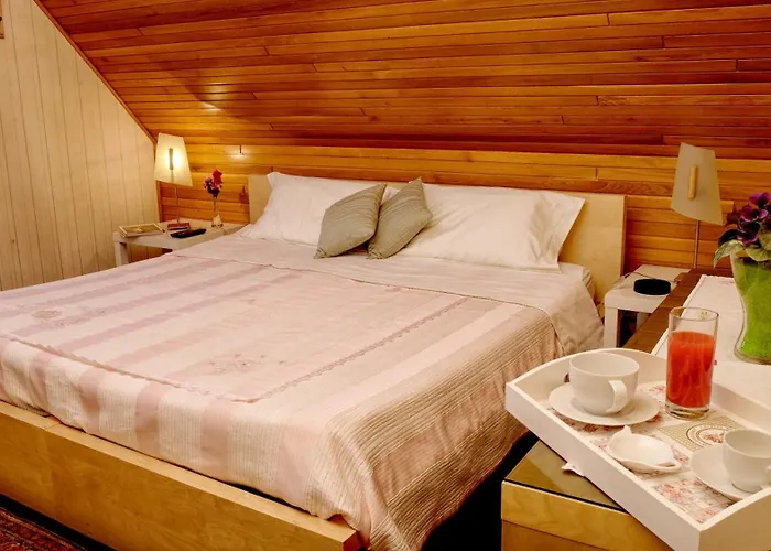 Le Rose Bed & Breakfast 3*